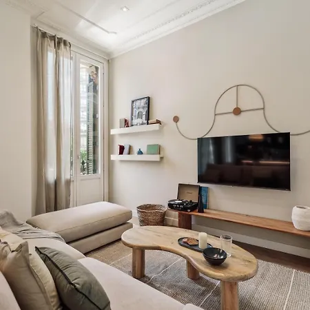 Halea - 3 Bedrooms W/ Terrace In Eixample Esquerra *